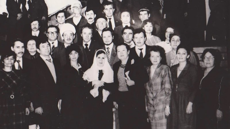 Black-and-white group photograph of members of the Milli Mejlis of the Tatar People.