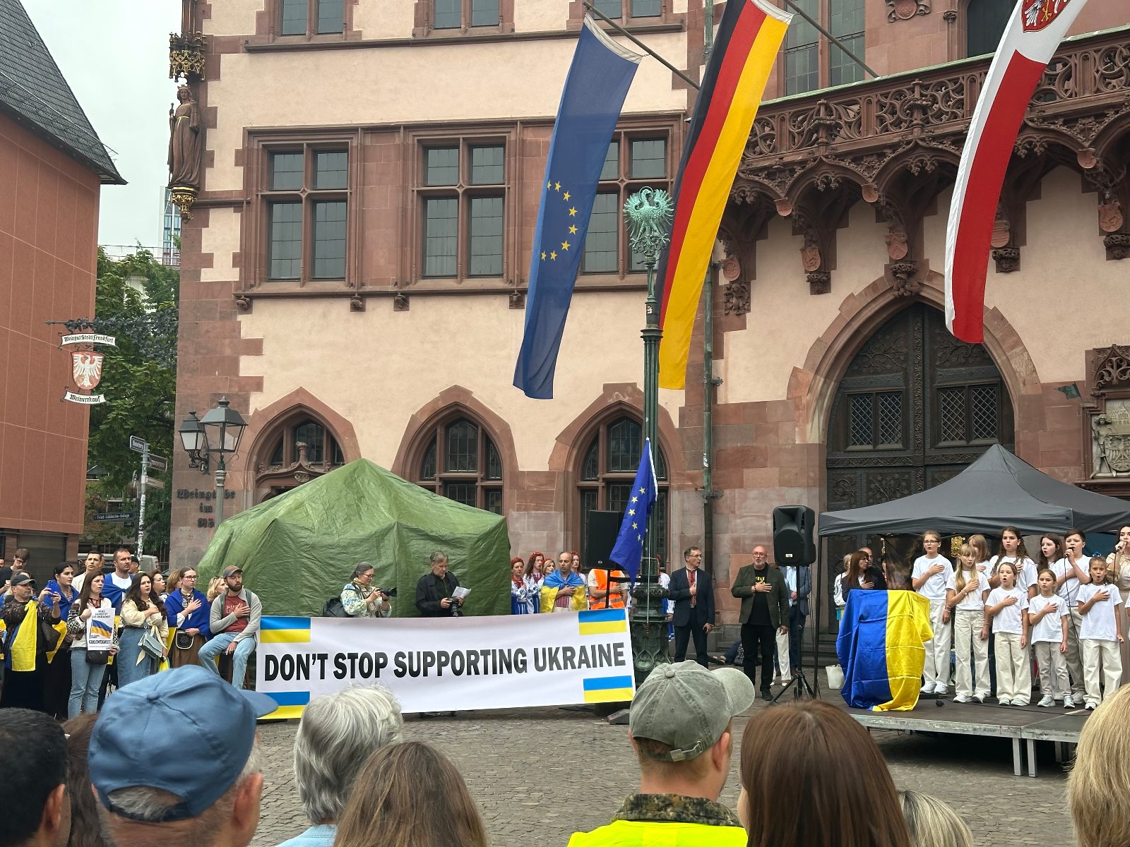Солидарность с Украиной в День 35-летия независимости Украины